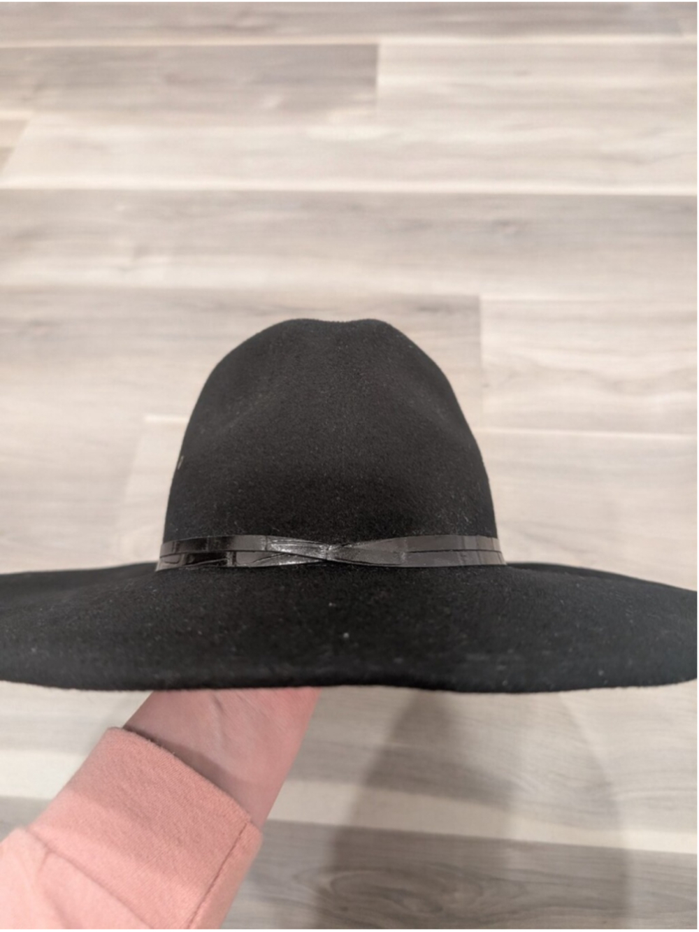 Eric Javits | Jade Wool Fedora Hat In Black - Picture 3 of 15